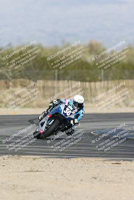 media/Jan-15-2026-Racers Edge (Thu) [[dfebeb70ab]]/2-A Group/Session 5 Turn 2/